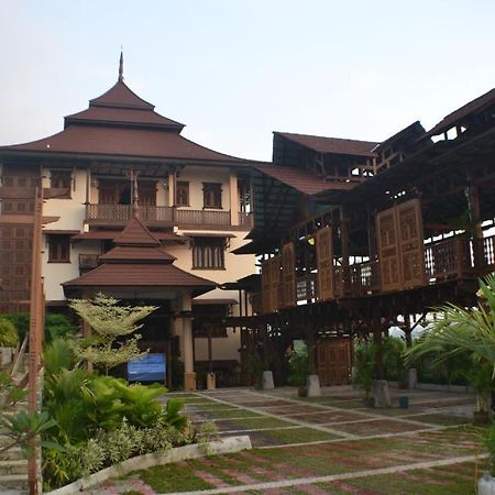 Villa Warisan Ja Johor Bahru Eksteriør bilde